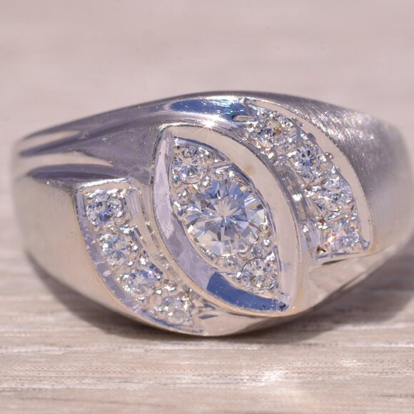 Men’s Diamond Ring in White Gold